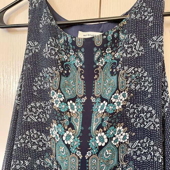 Cute Max Studio Dress - Picture 2 of 5